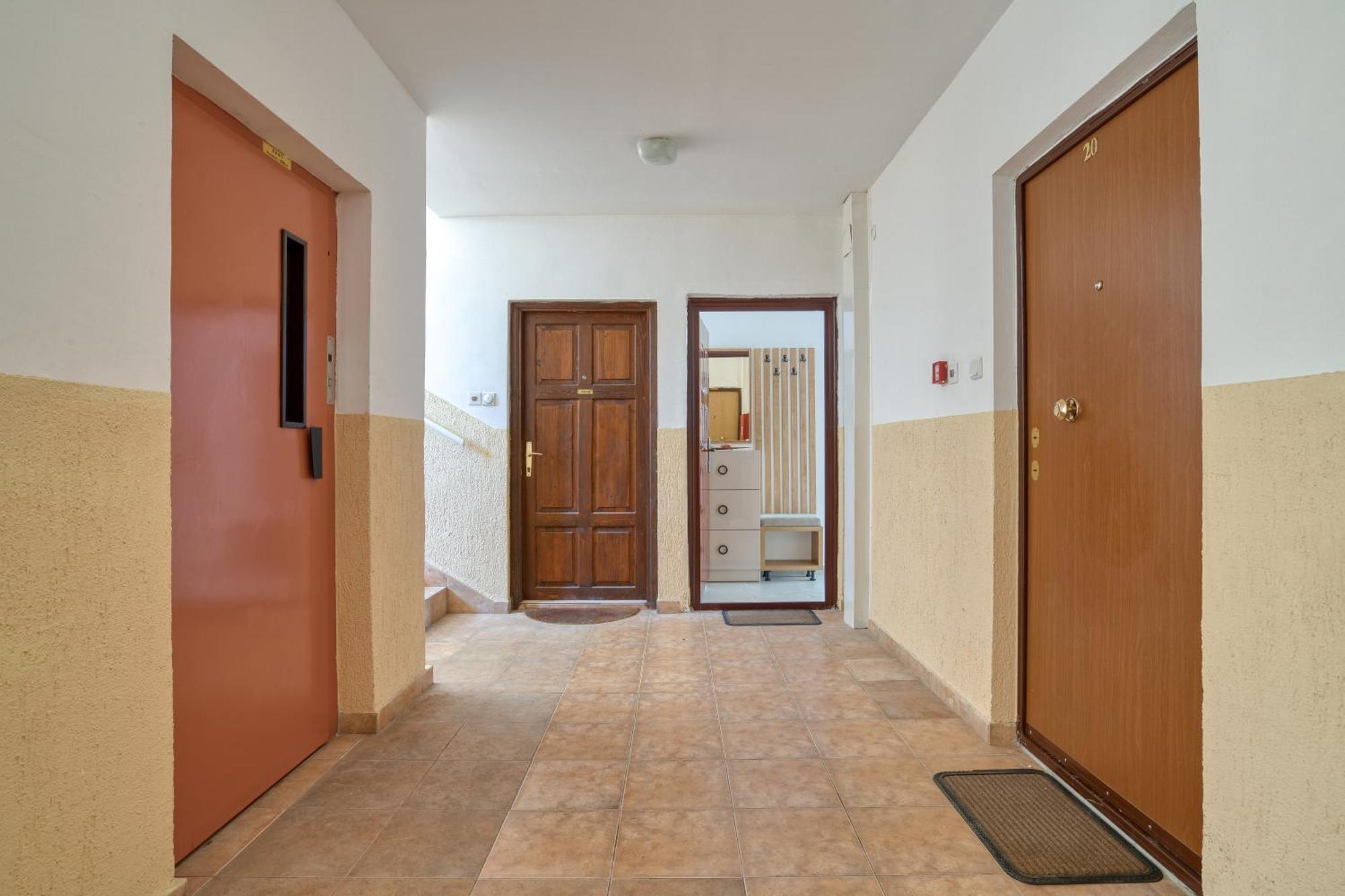 Comfort Apartment Near The Beach Budva Exterior photo