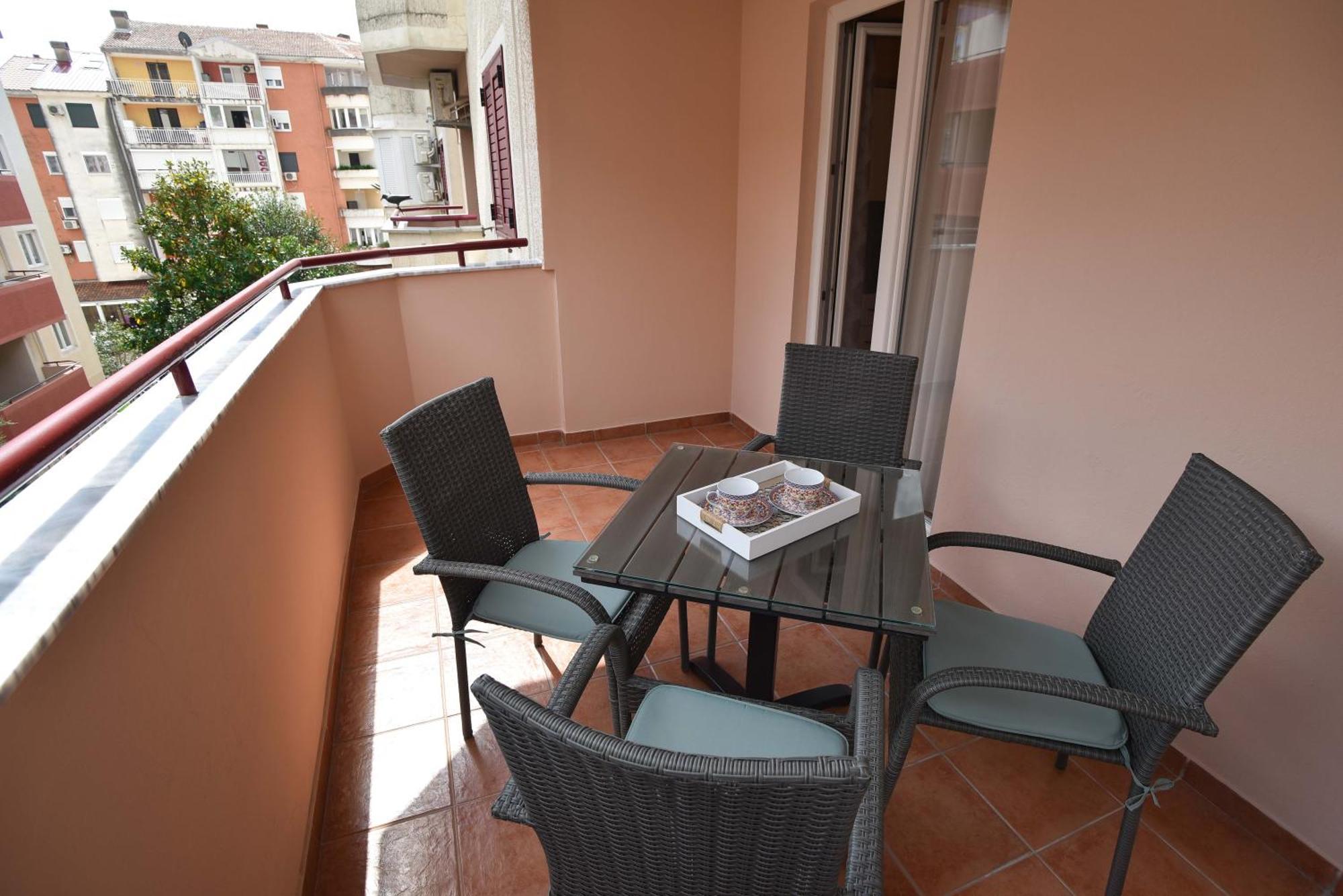 Comfort Apartment Near The Beach Budva Exterior photo