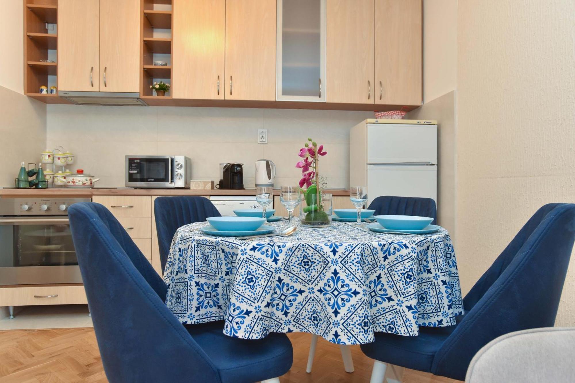 Comfort Apartment Near The Beach Budva Exterior photo